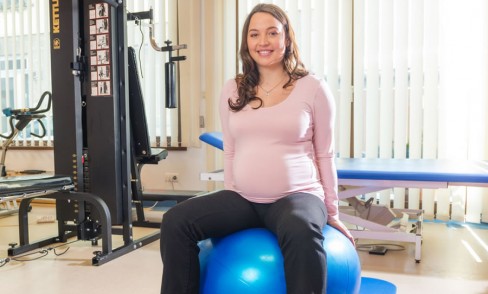 Schwangerschaftsgymnastik & Geburtsvorbereitung, Physiotherapie Elfi Prehal