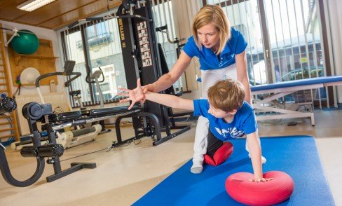 Skoliosetherapie für Kinder